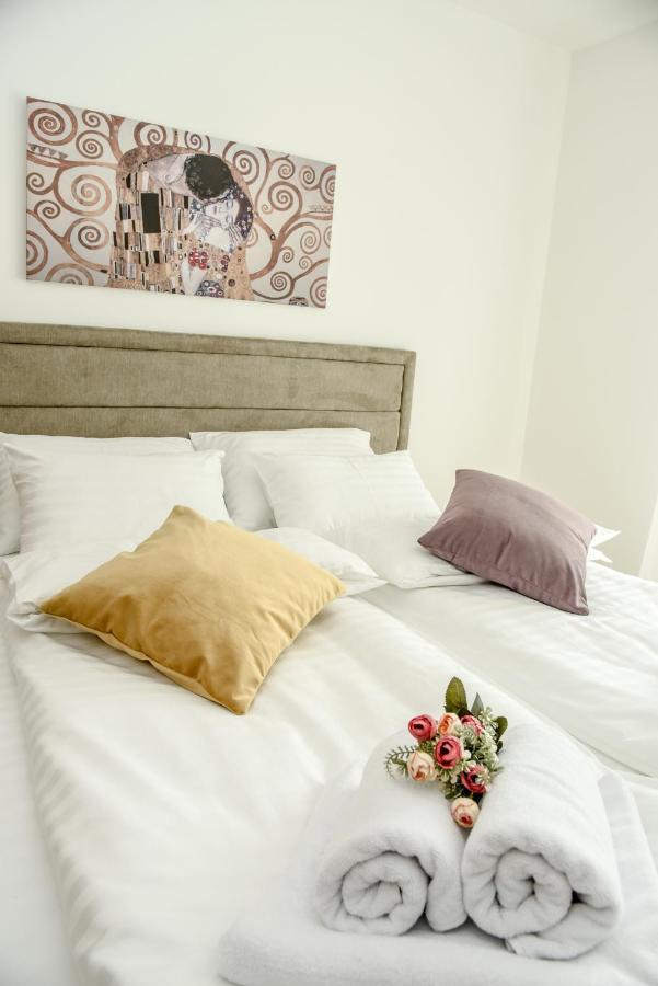 Suncokret Apartmani Loznica Luaran gambar