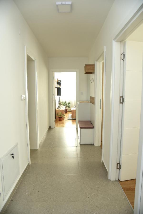 Suncokret Apartmani Loznica Luaran gambar