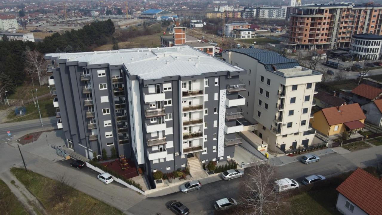 Suncokret Apartmani Loznica Luaran gambar