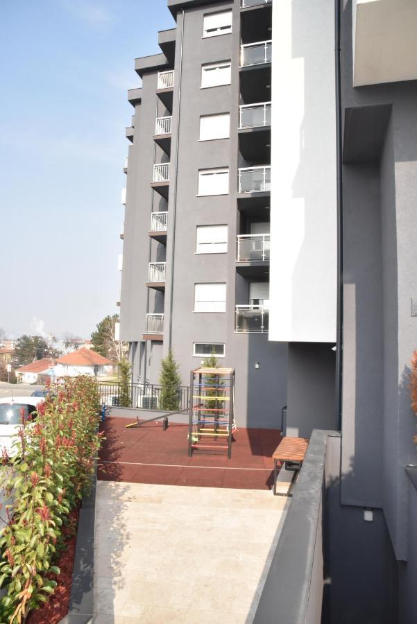 Suncokret Apartmani Loznica Luaran gambar