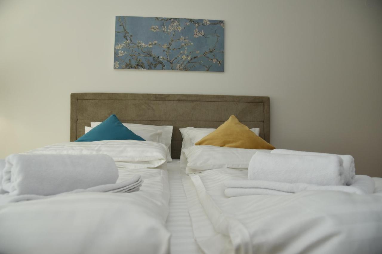 Suncokret Apartmani Loznica Luaran gambar