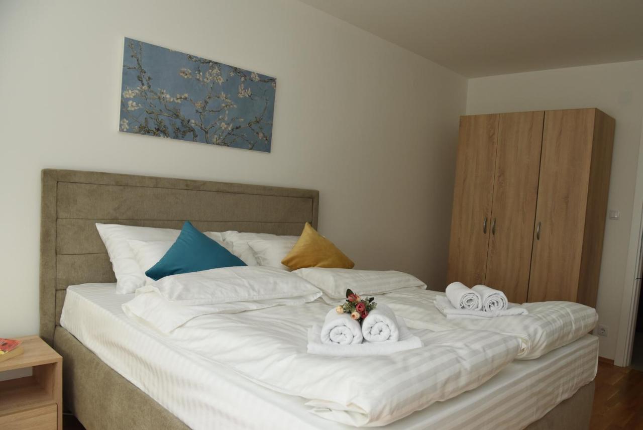 Suncokret Apartmani Loznica Luaran gambar