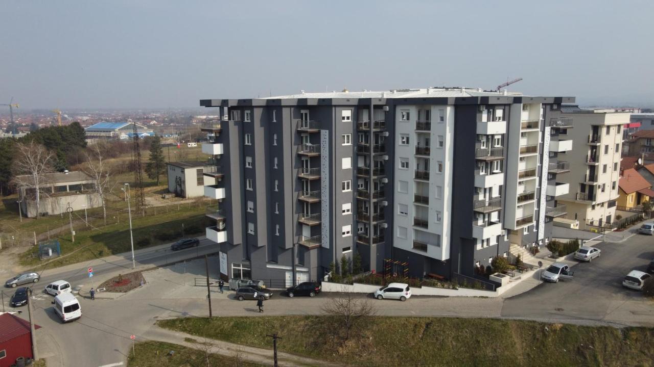 Suncokret Apartmani Loznica Luaran gambar