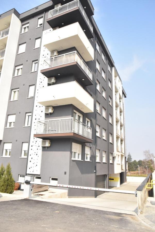 Suncokret Apartmani Loznica Luaran gambar